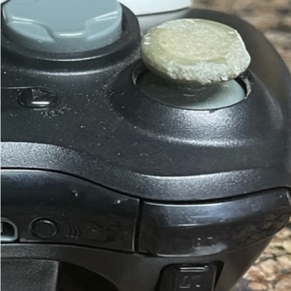 Microsoft Xbox 360 Wireless Chatpad and Microsoft Xbox 360 Wireless Controller - Picture 5 of 5